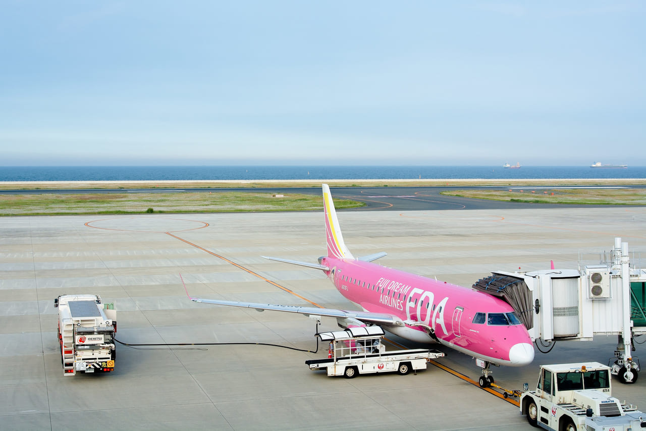 松本市 ２０２０年１月２日 木 松本空港からグアムへひとっ飛び ウズベキスタン航空の直行便がグアムへ飛び立ちました 号外net 松本