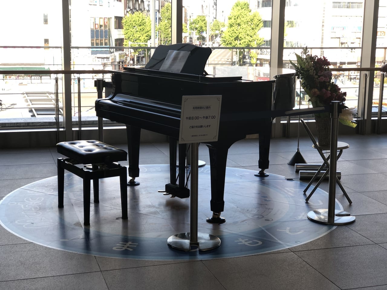 松本駅にストリートピアノ